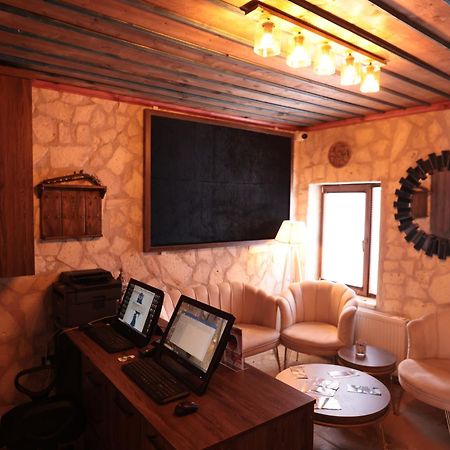 Stone Owl Otel & Restaurant Uchisar Εξωτερικό φωτογραφία