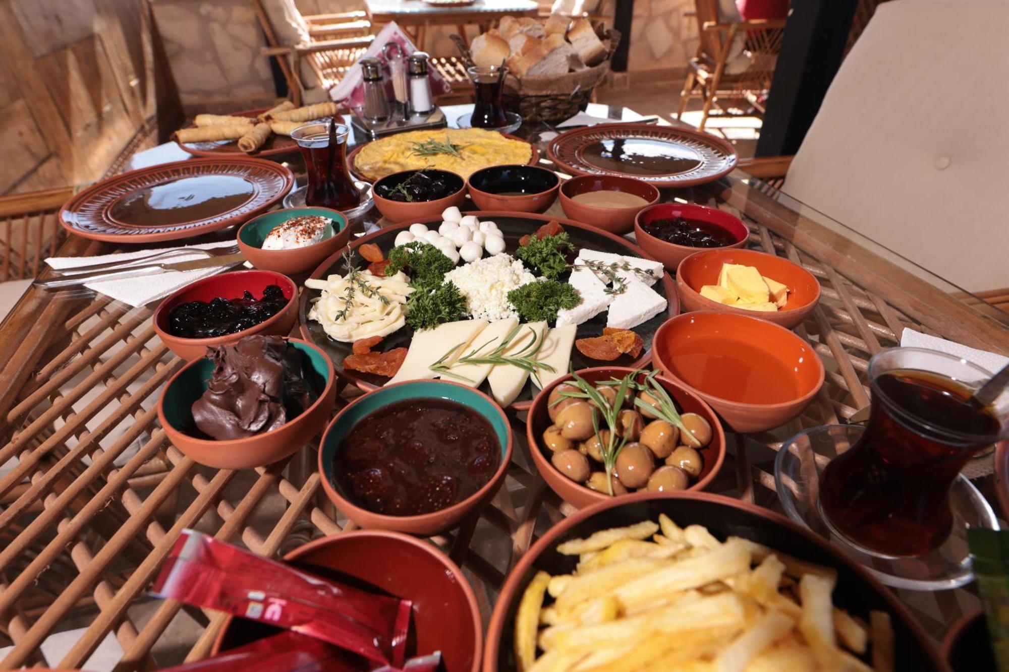Stone Owl Otel & Restaurant Uchisar Εξωτερικό φωτογραφία