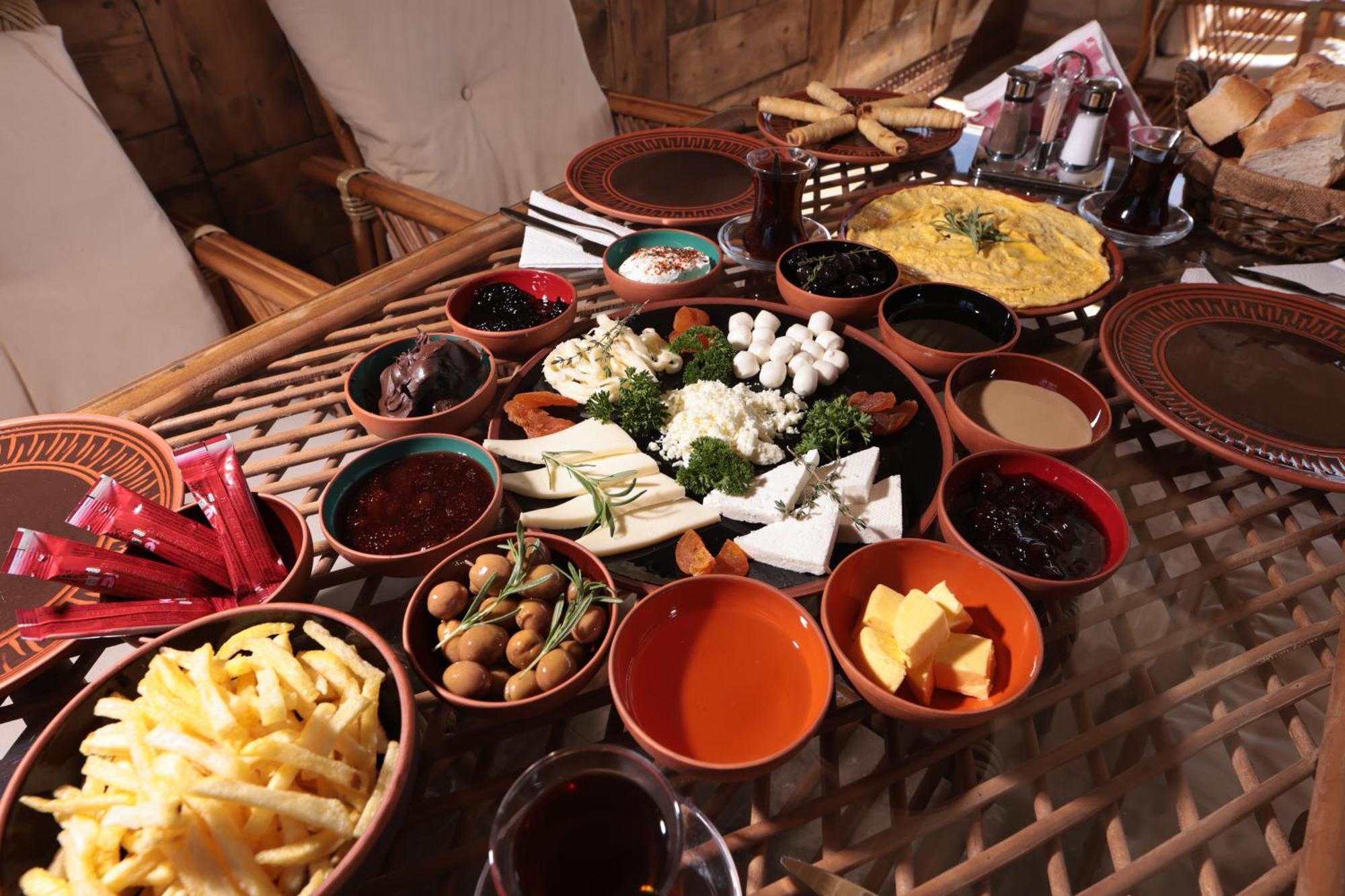 Stone Owl Otel & Restaurant Uchisar Εξωτερικό φωτογραφία