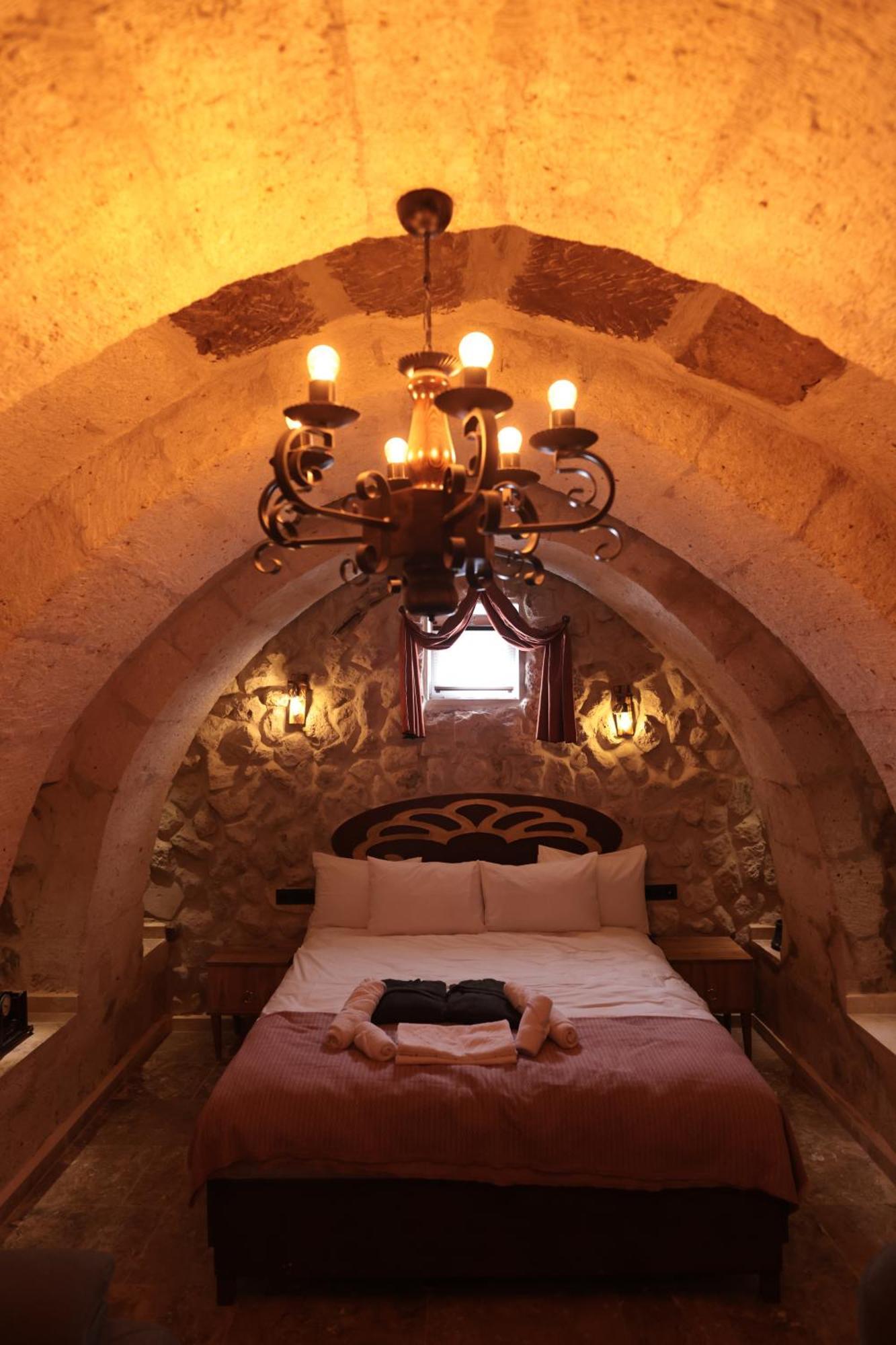 Stone Owl Otel & Restaurant Uchisar Εξωτερικό φωτογραφία