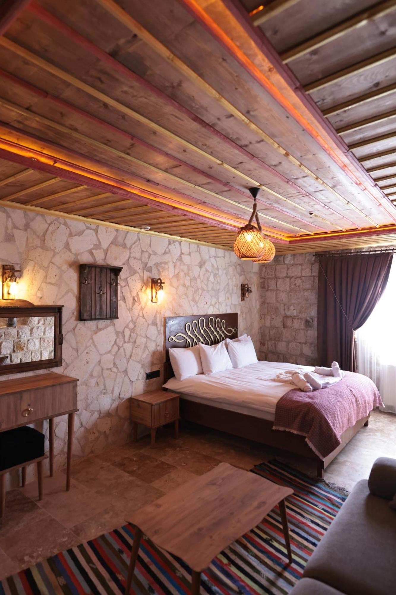 Stone Owl Otel & Restaurant Uchisar Εξωτερικό φωτογραφία