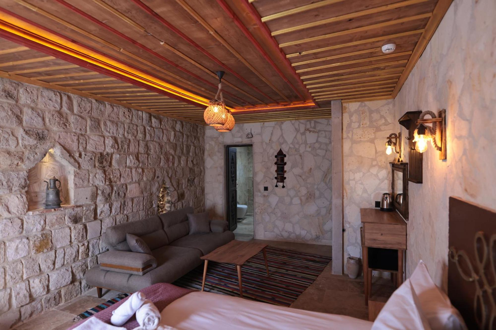 Stone Owl Otel & Restaurant Uchisar Εξωτερικό φωτογραφία