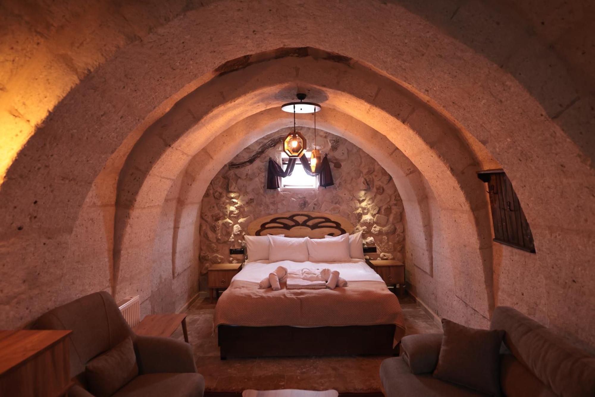 Stone Owl Otel & Restaurant Uchisar Εξωτερικό φωτογραφία